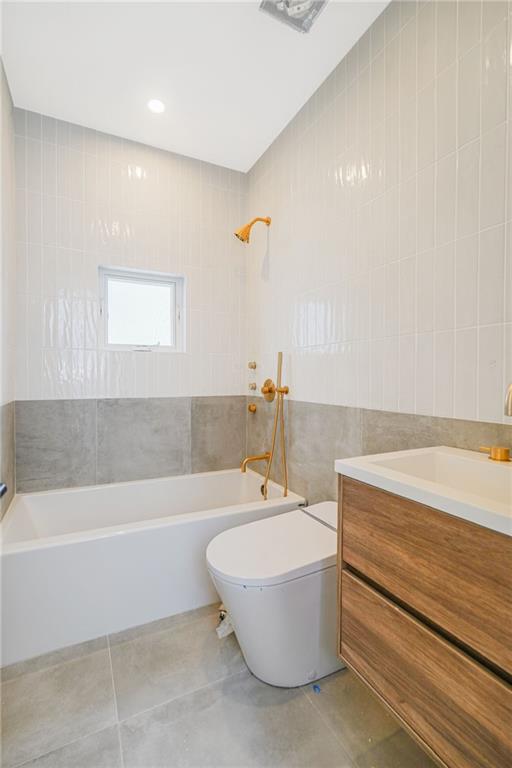 1819 East 24th Street Madison Brooklyn NY 11229