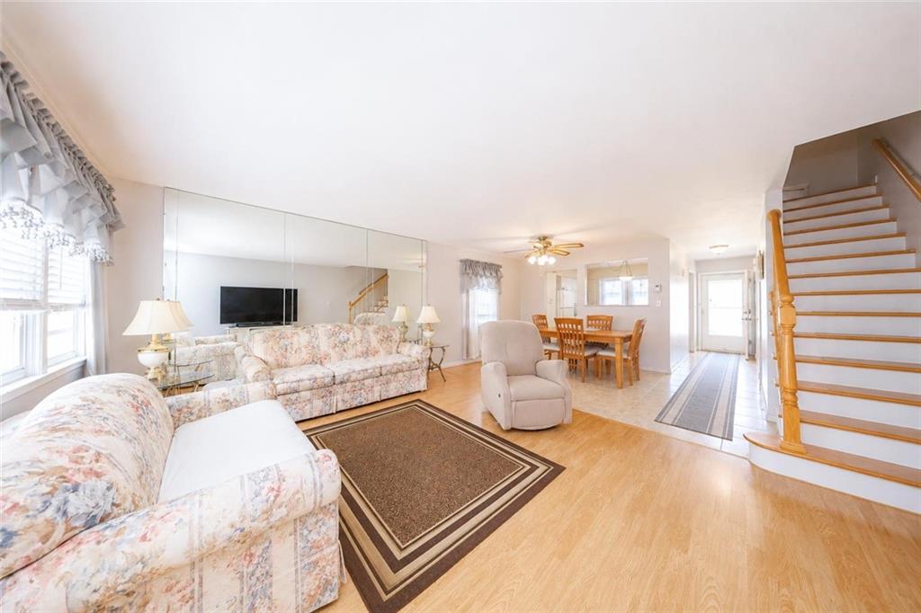176 Tysens Lane Oakwood Staten Island NY 10306