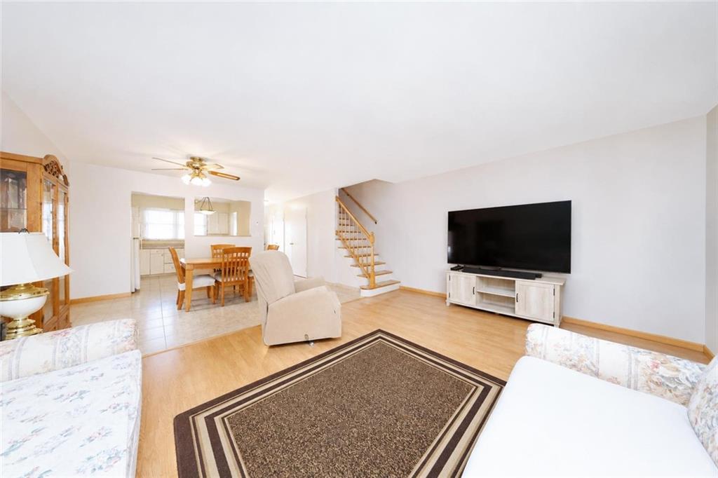 176 Tysens Lane Oakwood Staten Island NY 10306