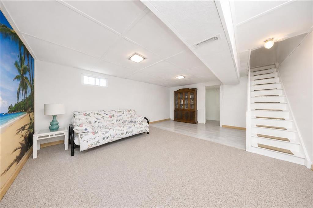 176 Tysens Lane Oakwood Staten Island NY 10306
