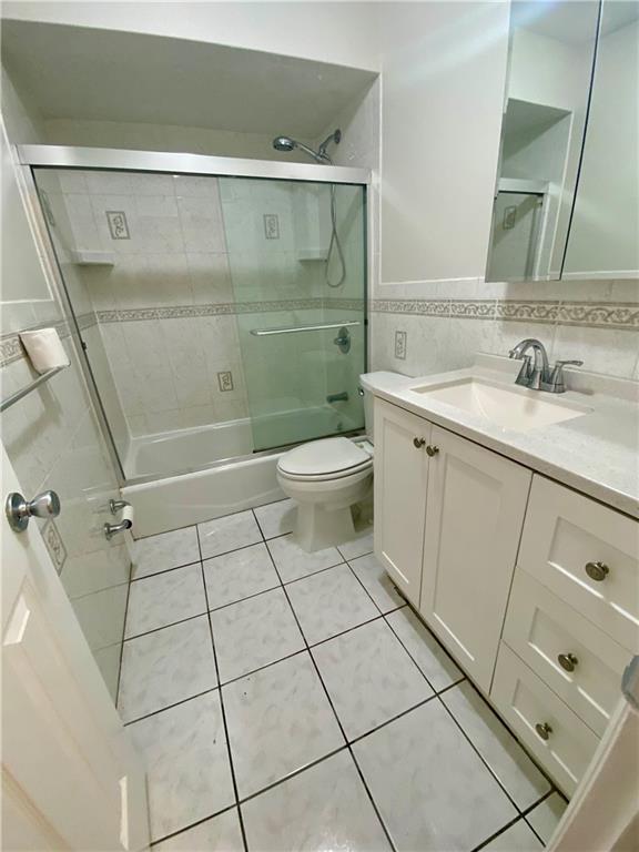 145 Marisa Circle Woodrow Staten Island NY 10309