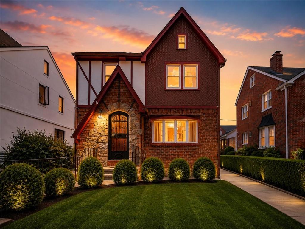 29 Exeter Street Manhattan Beach Brooklyn NY 11235