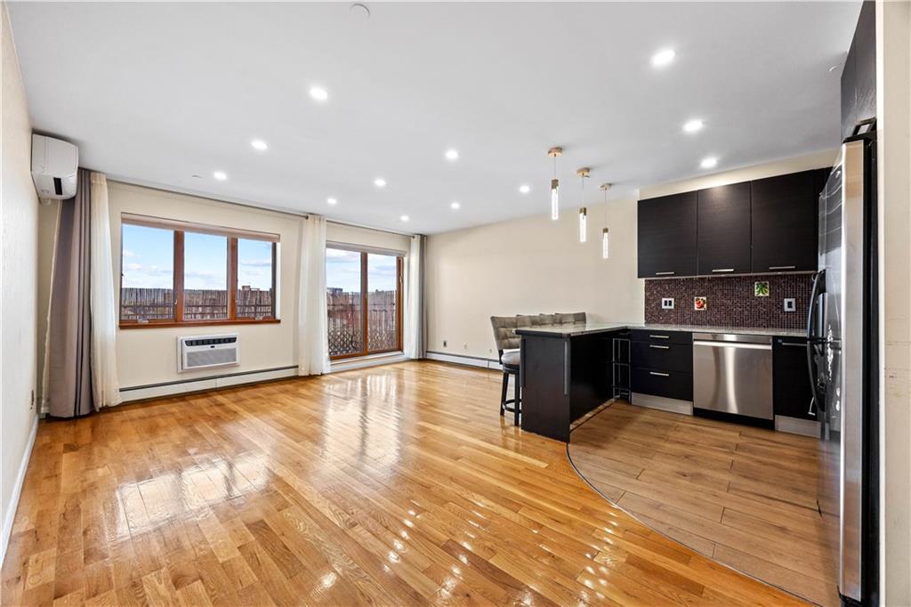 2615 East 17th Street Sheepshead Bay Brooklyn NY 11235
