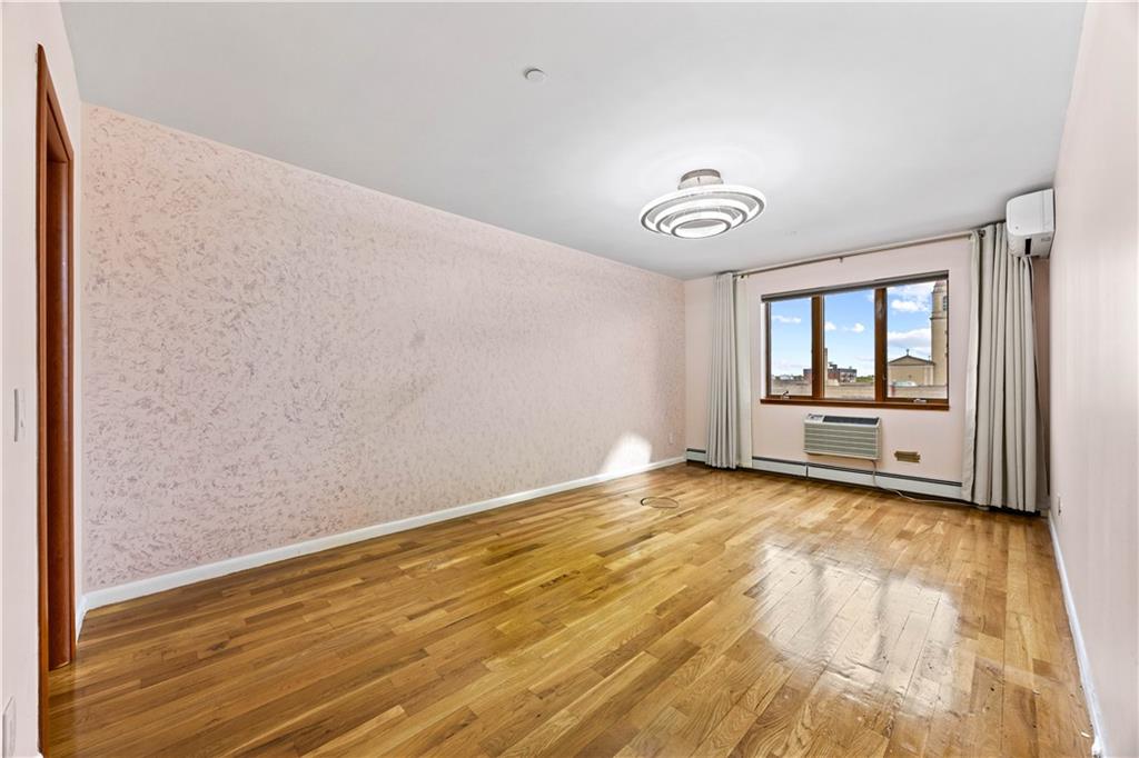 2615 East 17th Street Sheepshead Bay Brooklyn NY 11235