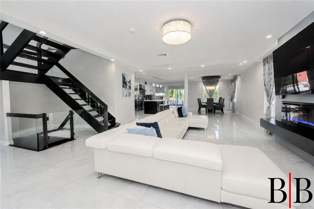 2161 East 72 Street Bergen Beach Brooklyn NY 11234