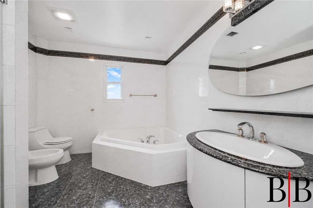 2161 East 72 Street Bergen Beach Brooklyn NY 11234