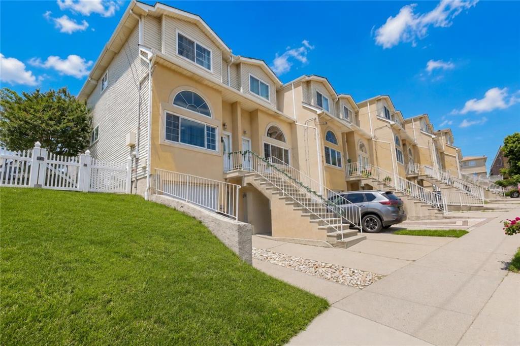 39 New Lane Shore Acres Staten Island NY 10305