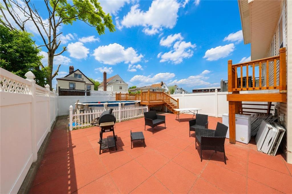39 New Lane Shore Acres Staten Island NY 10305