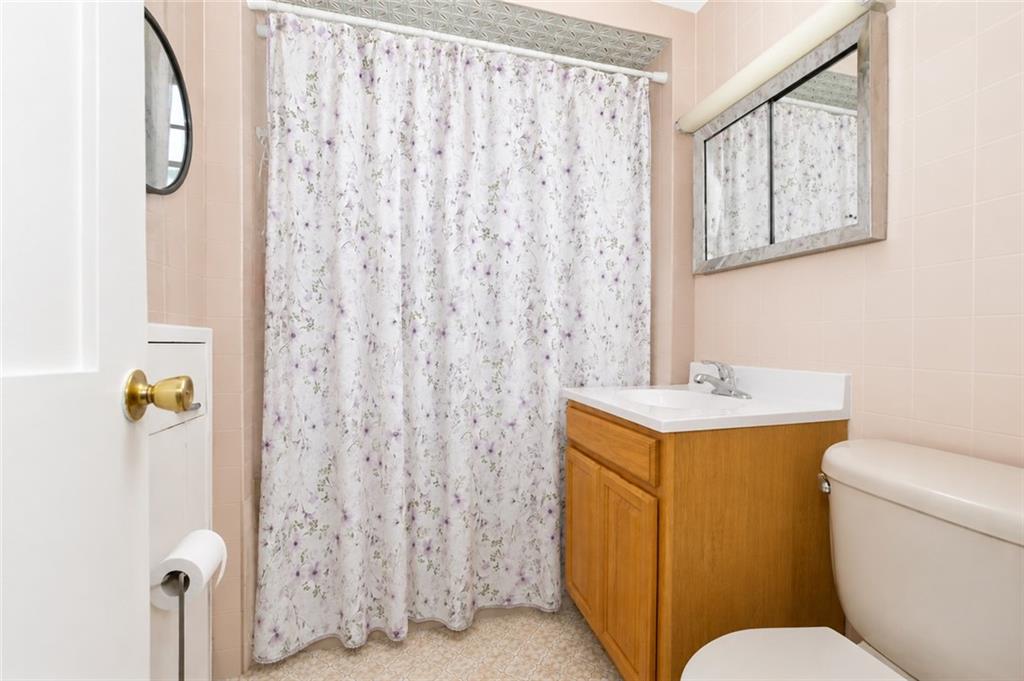 1952 76th Street Bensonhurst Brooklyn NY 11214