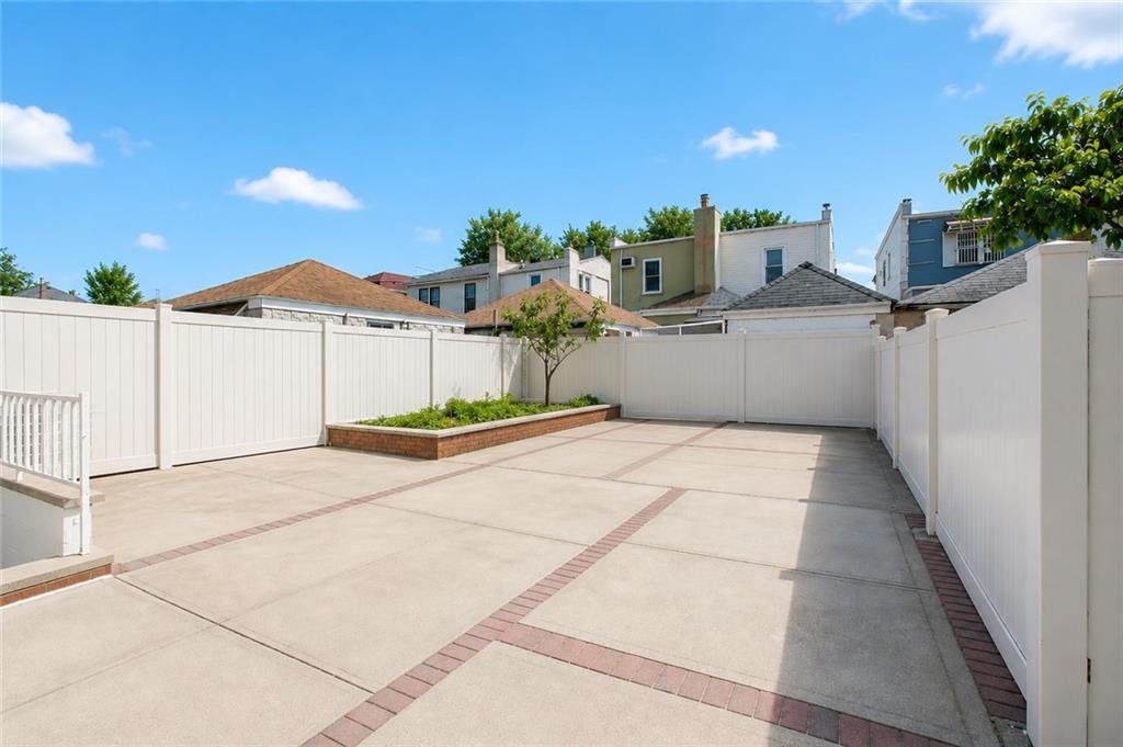 1952 76th Street Bensonhurst Brooklyn NY 11214