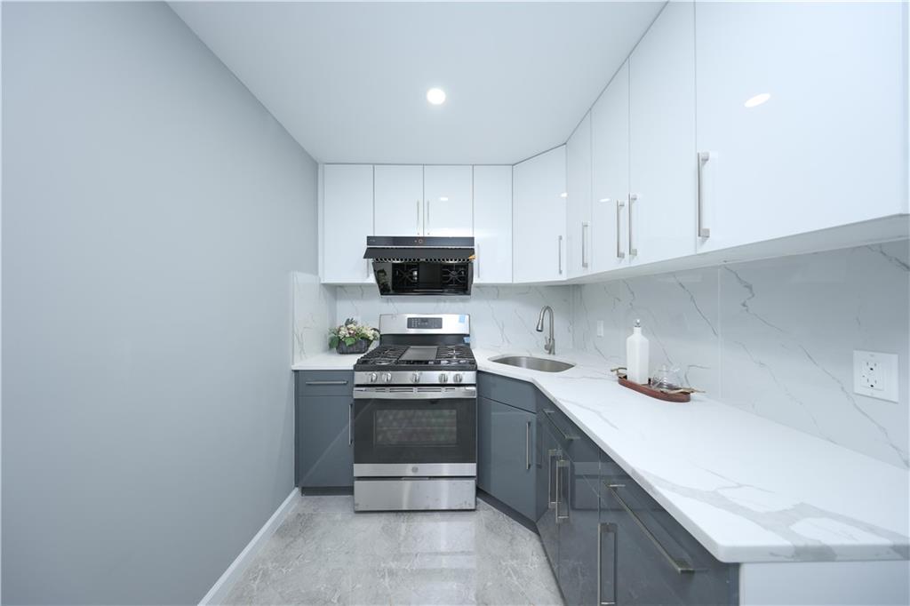 1725 68th Avenue Bensonhurst Brooklyn NY 11204