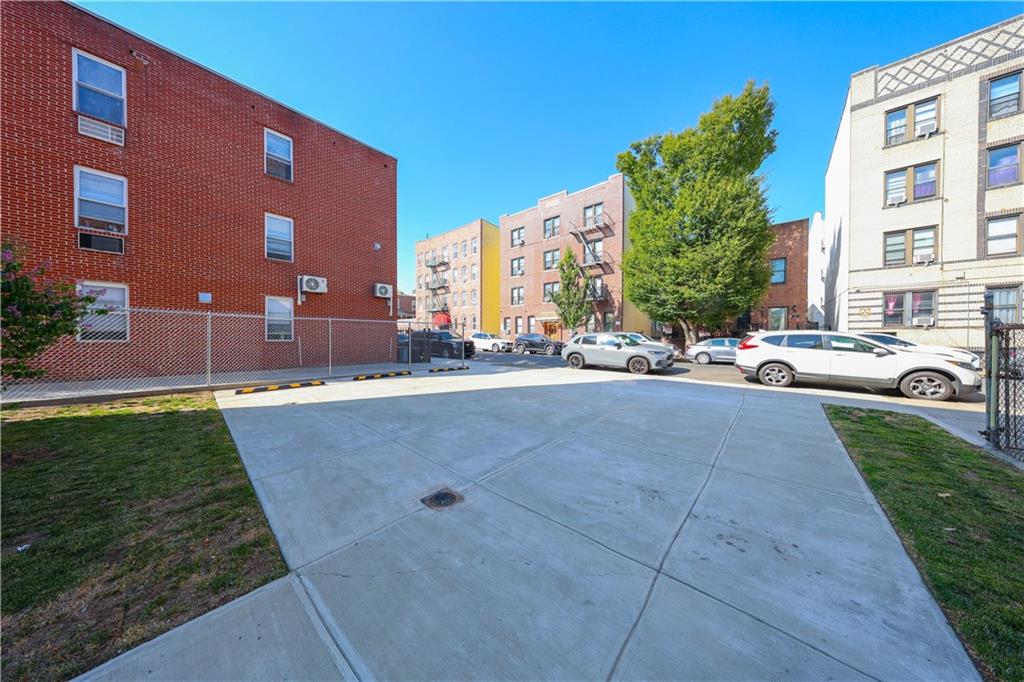 1725 68th Avenue Bensonhurst Brooklyn NY 11204