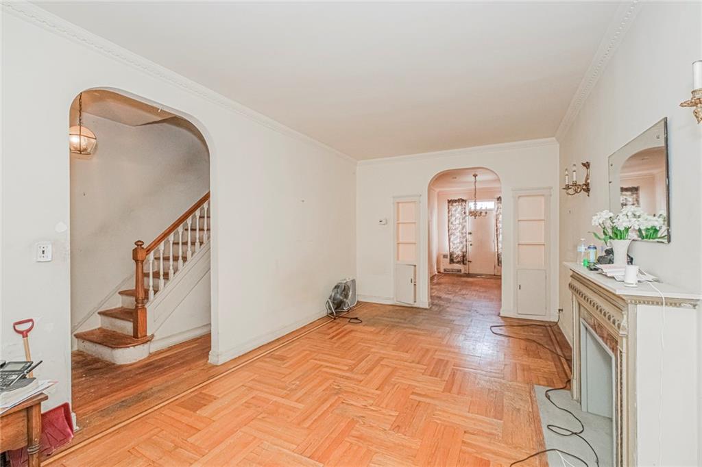26 Angela Drive Gravesend Brooklyn NY 11223