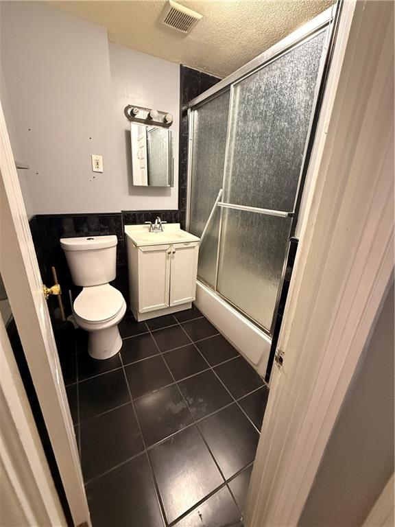 88-25 75th Street Woodhaven Queens NY 11421