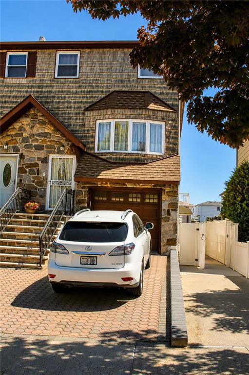 7 Furness Place New Springville Staten Island NY 10314