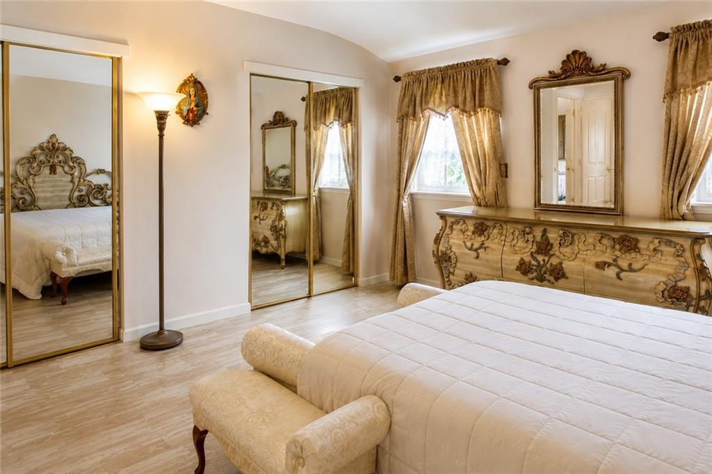 7 Furness Place New Springville Staten Island NY 10314