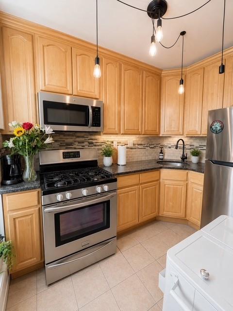 219 Cornelia Street Bushwick Brooklyn NY 11221