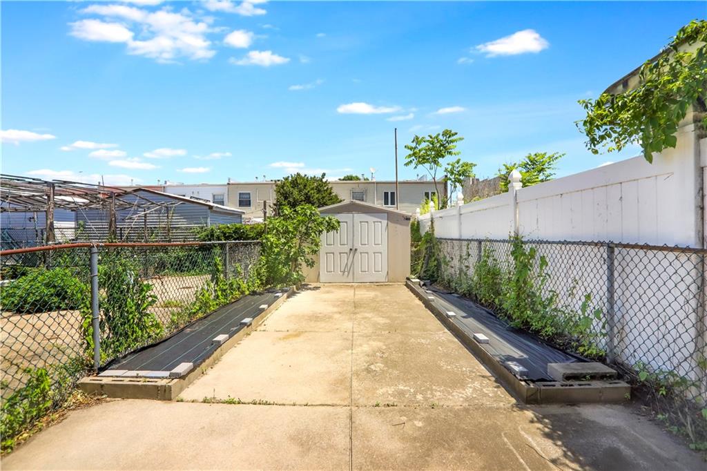 2833 West 23rd Street Coney Island Brooklyn NY 11224