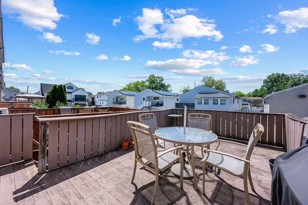 34 Francine Lane Westerleigh Staten Island NY 10314