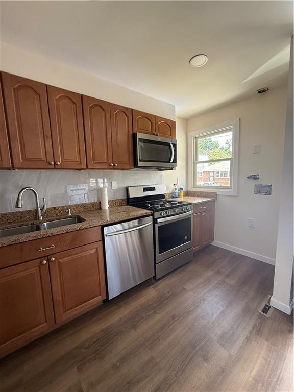 207 Dongan Hills Avenue Grant City Staten Island NY 10305