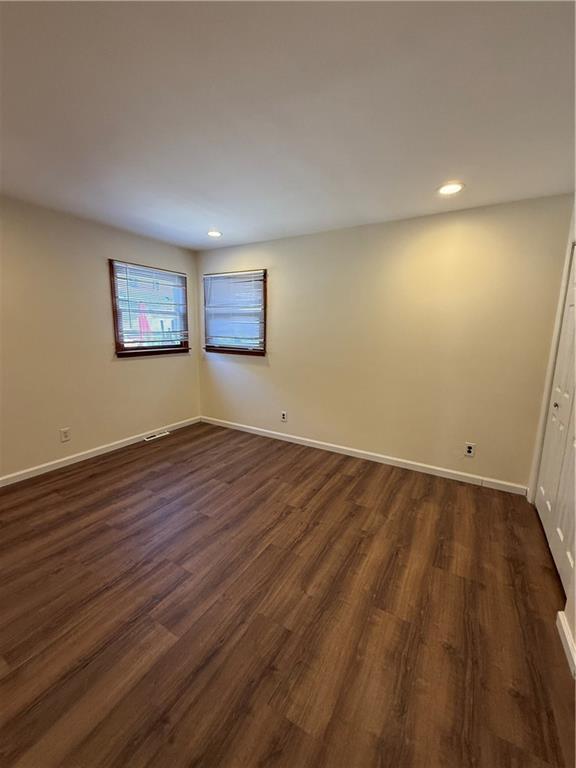 207 Dongan Hills Avenue Grant City Staten Island NY 10305