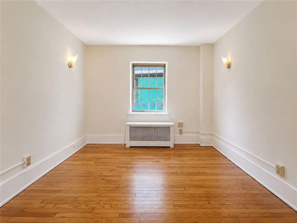 48 Tompkins Circle Staten Island NY 10301