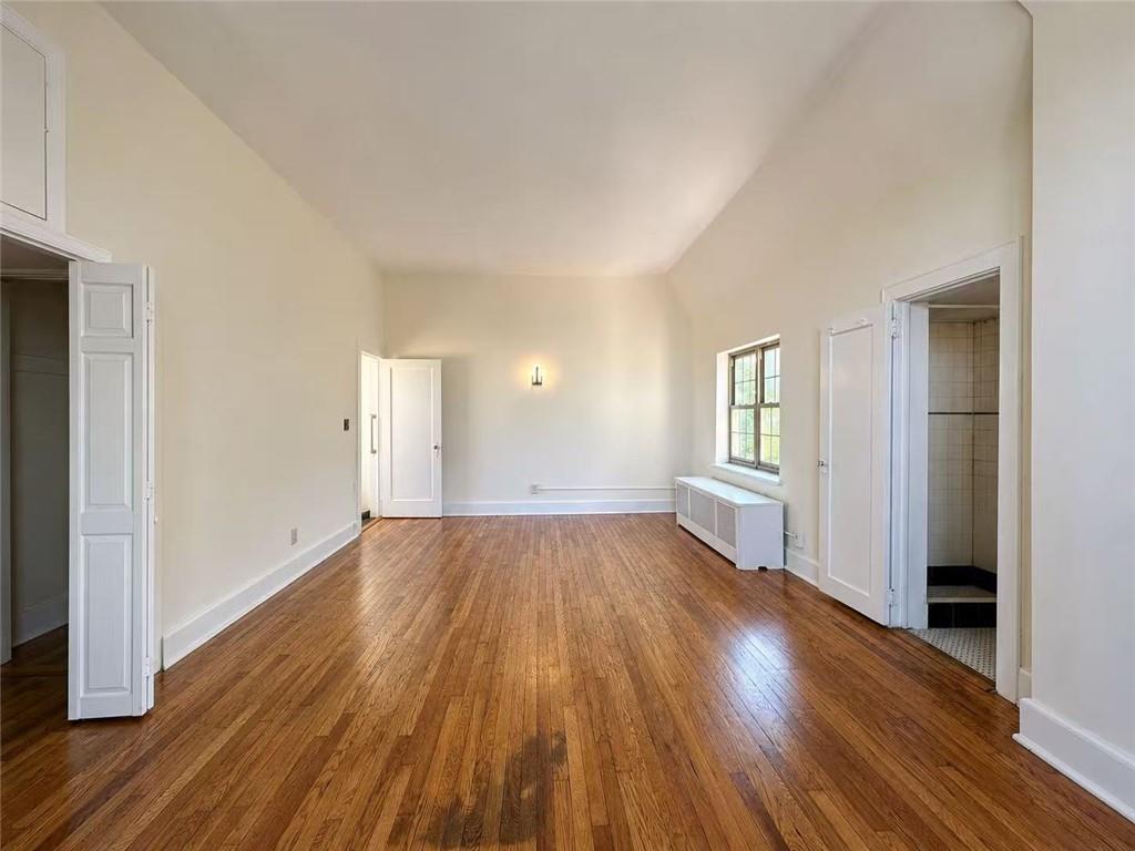48 Tompkins Circle Staten Island NY 10301
