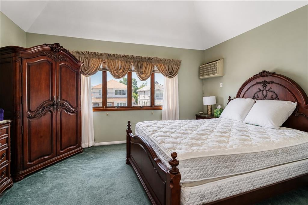 27 Lloyd Court Gravesend Brooklyn NY 11223