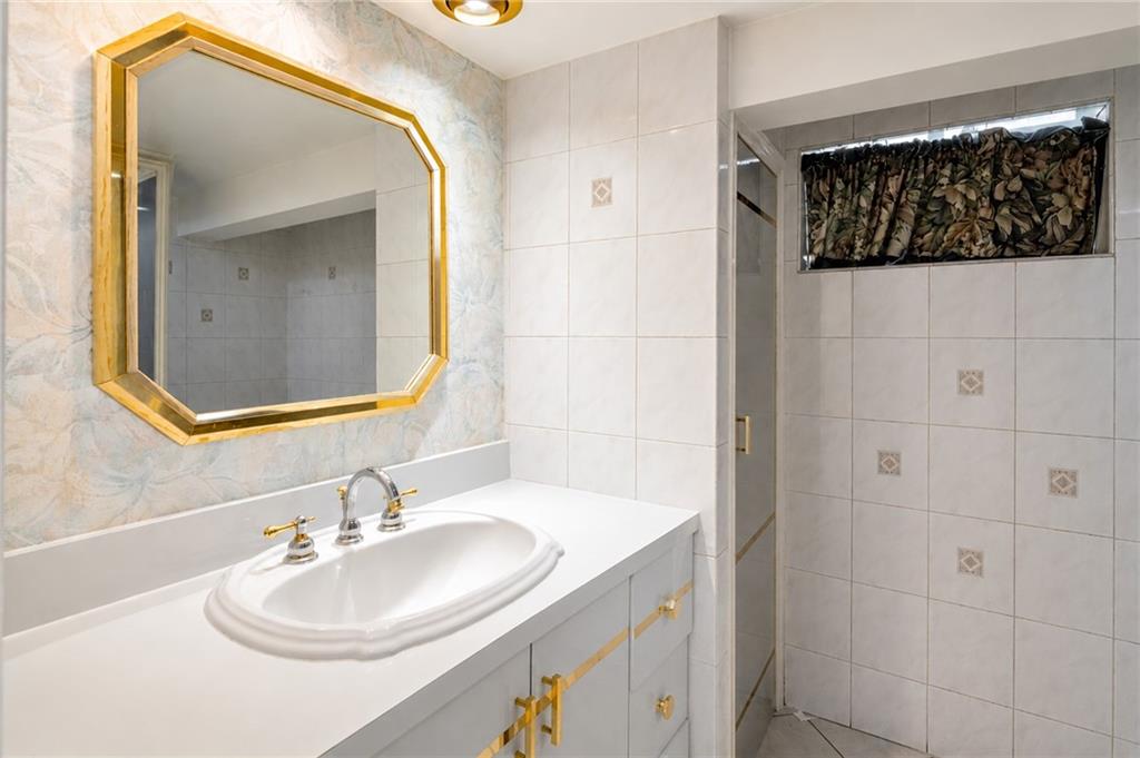 27 Lloyd Court Gravesend Brooklyn NY 11223