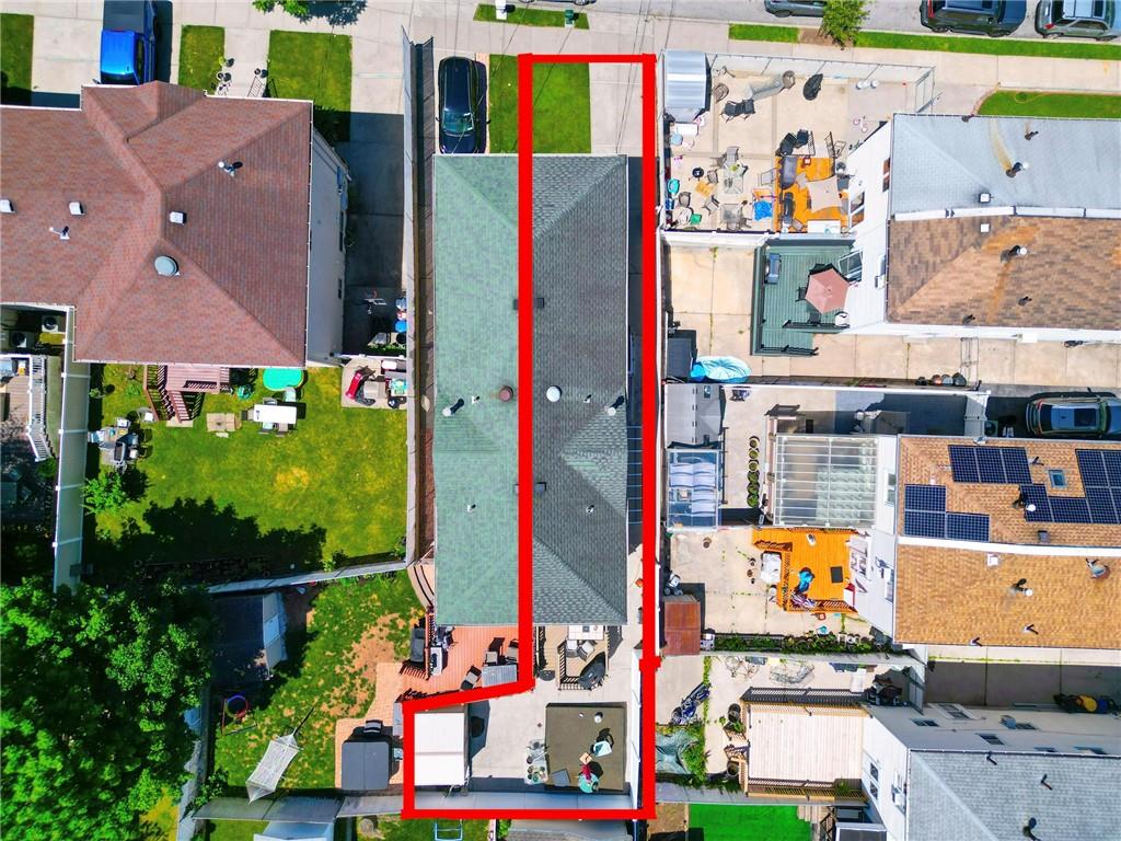 32 Franklin Place Manor Heights State Island NY 10314