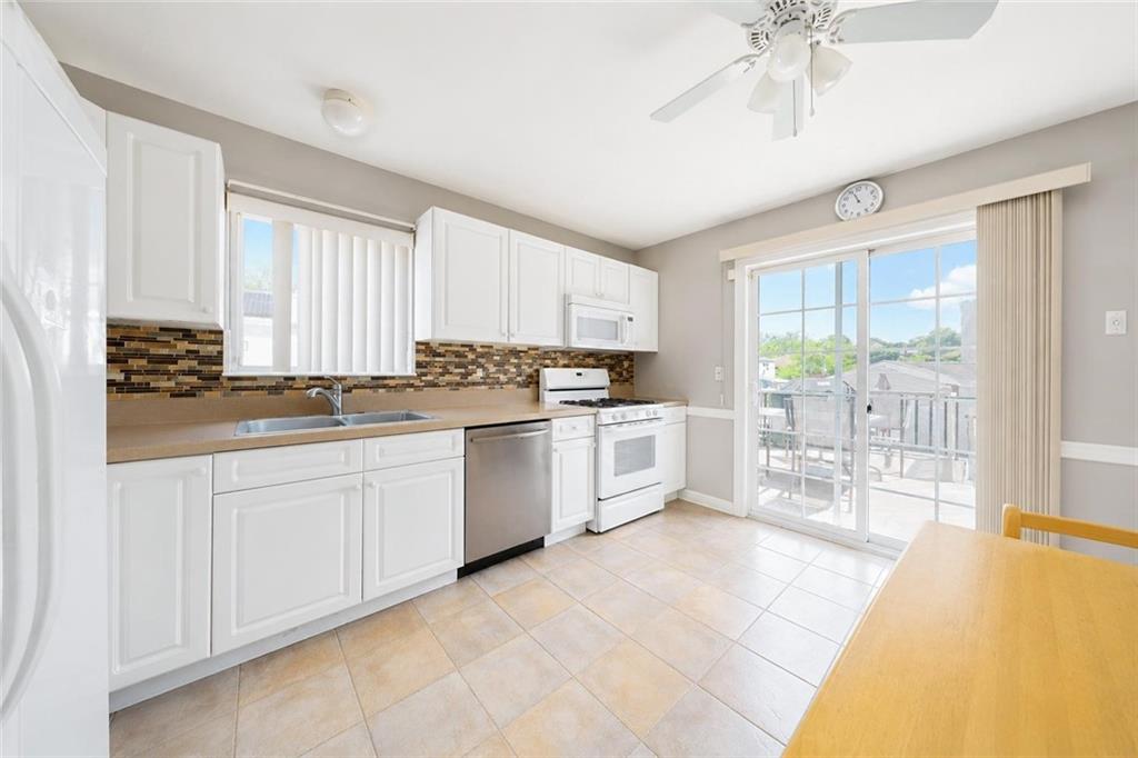 32 Franklin Place Manor Heights State Island NY 10314