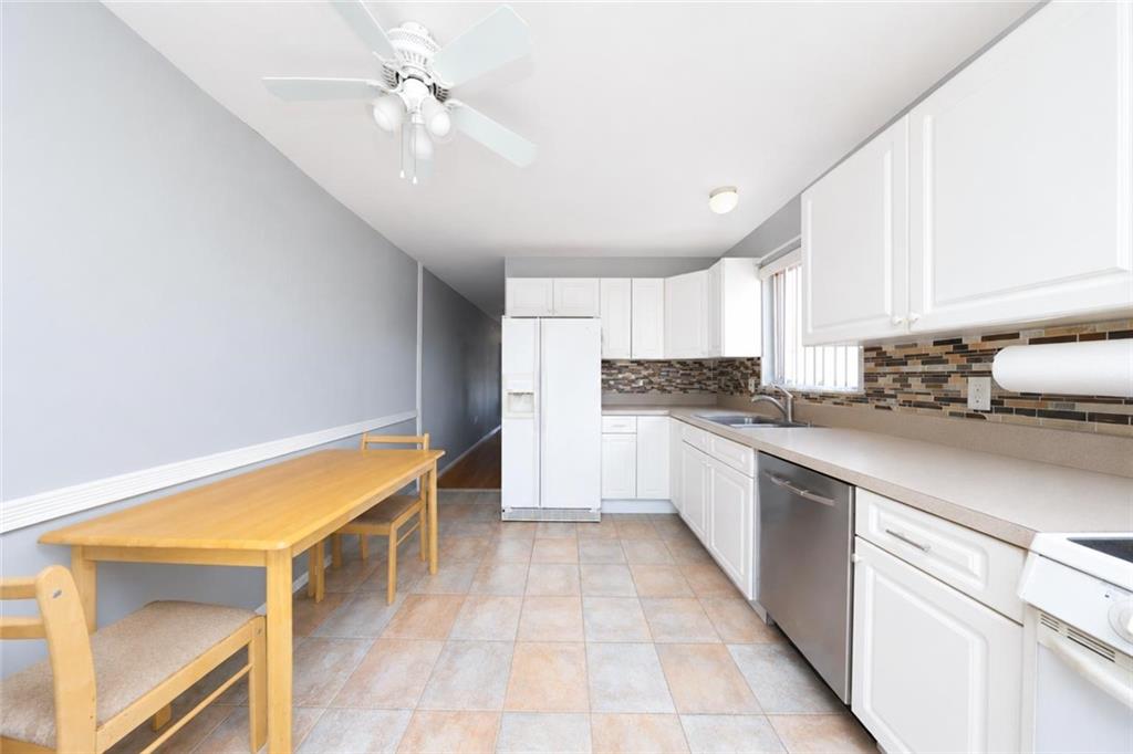 32 Franklin Place Manor Heights State Island NY 10314
