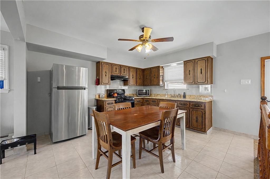 465 Washington Place Out of NYC Mineola NY 11501