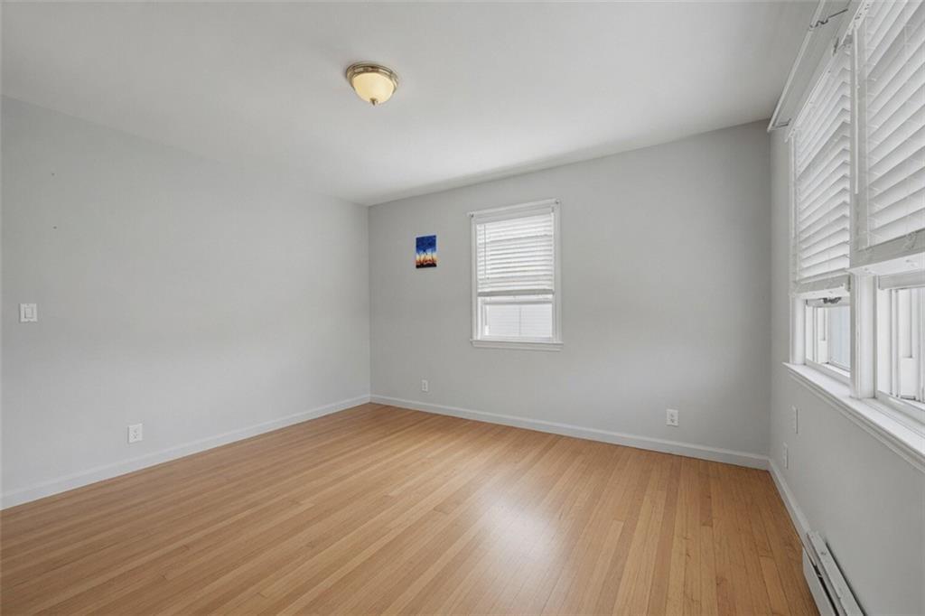 465 Washington Place Out of NYC Mineola NY 11501