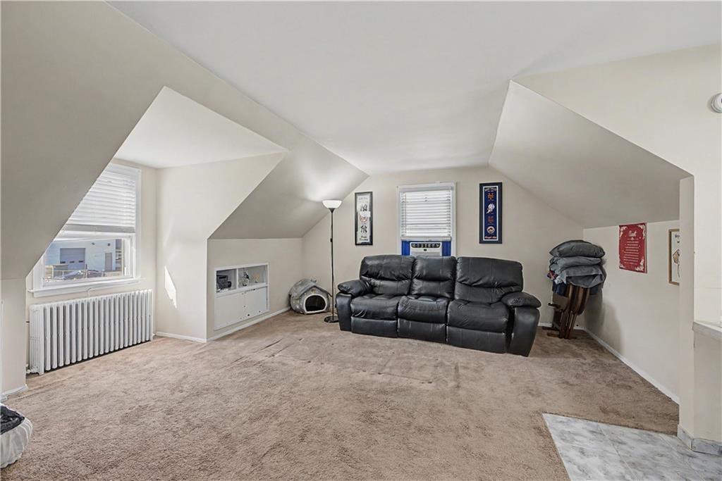 465 Washington Place Out of NYC Mineola NY 11501