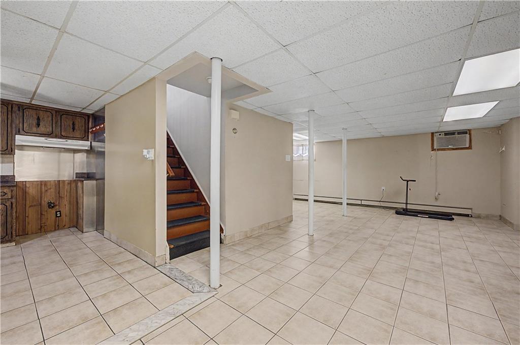 465 Washington Place Out of NYC Mineola NY 11501