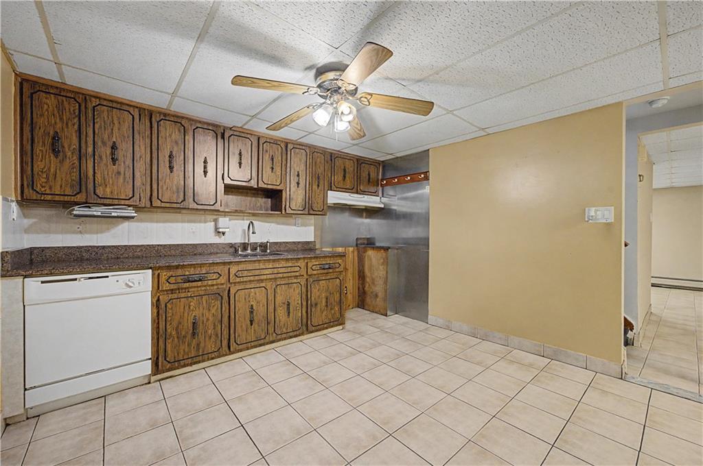 465 Washington Place Out of NYC Mineola NY 11501