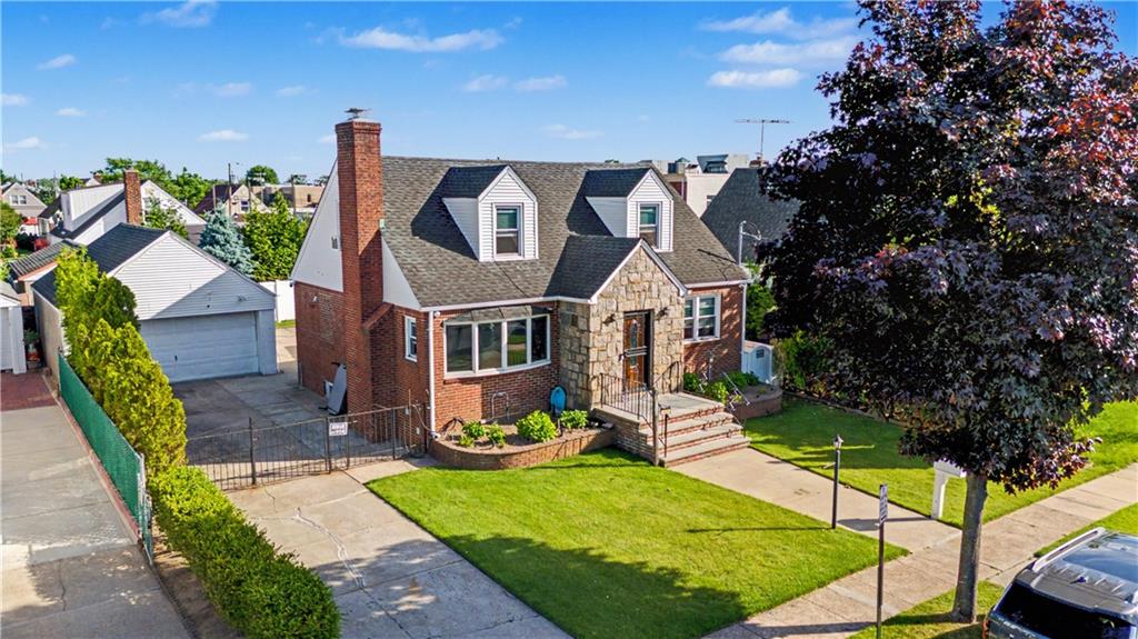 465 Washington Place Out of NYC Mineola NY 11501
