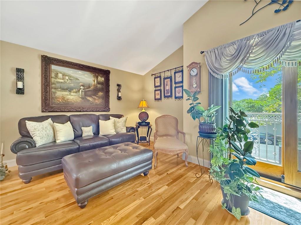 71 Dorval Avenue Arden Heights Staten Island NY 10312
