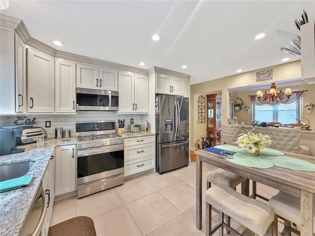 71 Dorval Avenue Arden Heights Staten Island NY 10312