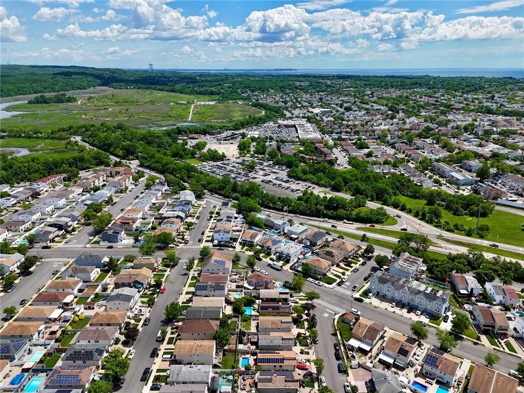 71 Dorval Avenue Arden Heights Staten Island NY 10312
