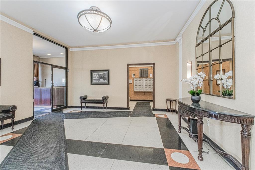 1000 Clove Road Staten Island NY 10301
