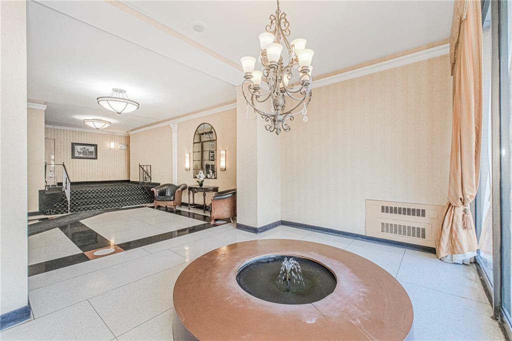 1000 Clove Road Staten Island NY 10301