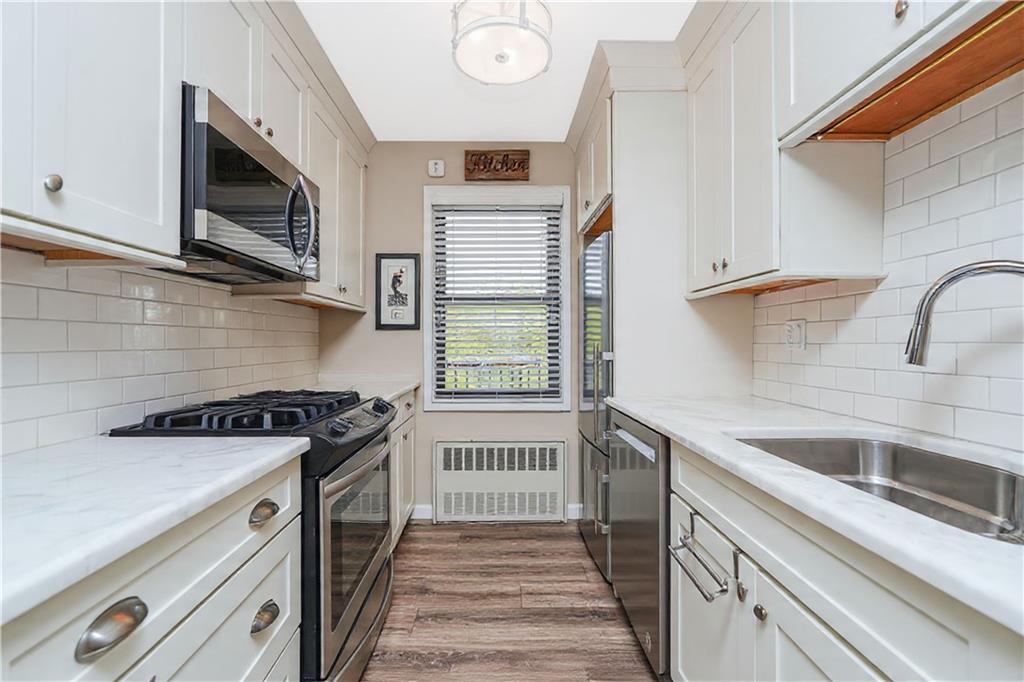 1000 Clove Road Staten Island NY 10301