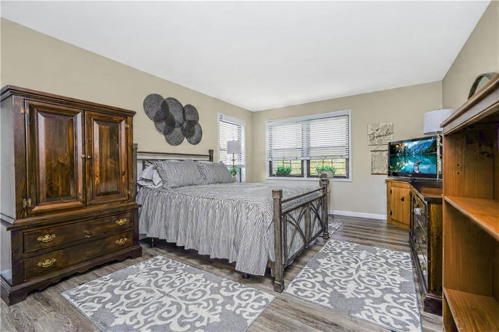 1000 Clove Road Staten Island NY 10301