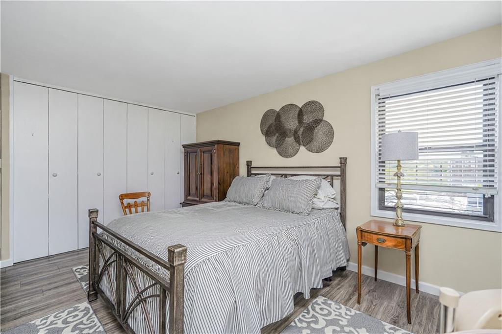 1000 Clove Road Staten Island NY 10301