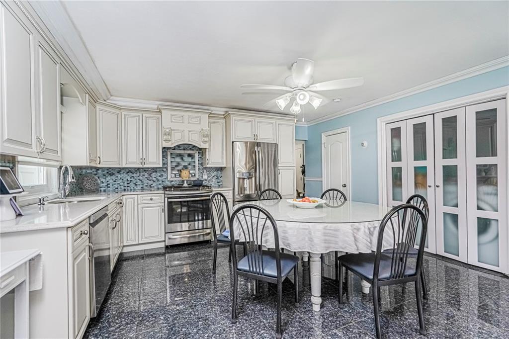 43 Valdemar Avenue Prince's Bay Staten Island NY 10309