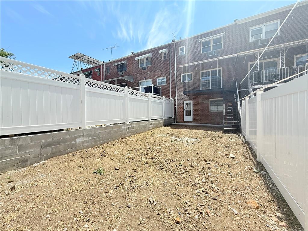 2731 Miles Avenue Throgs Neck Bronx NY 10465