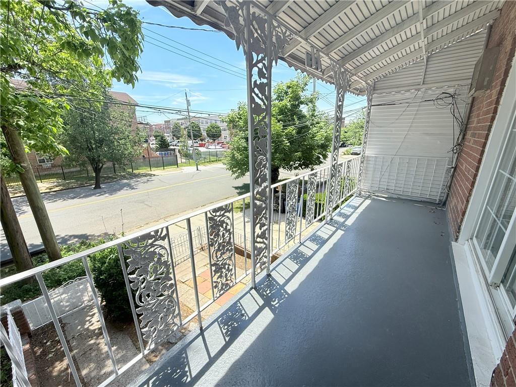 2731 Miles Avenue Throgs Neck Bronx NY 10465