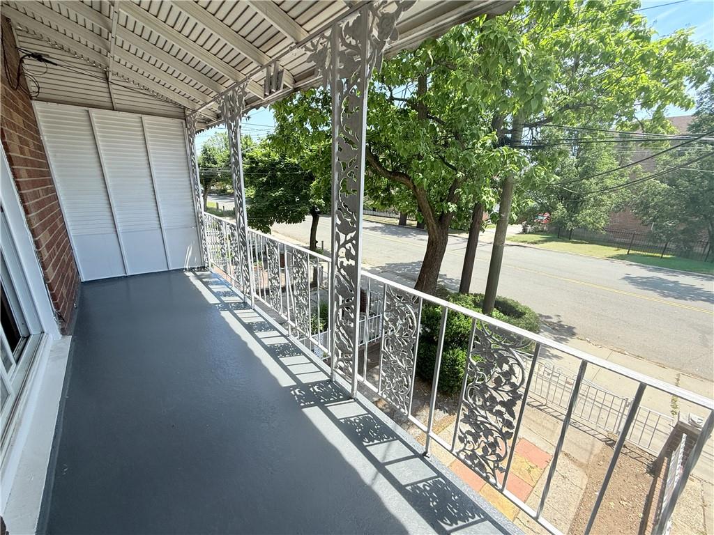 2731 Miles Avenue Throgs Neck Bronx NY 10465